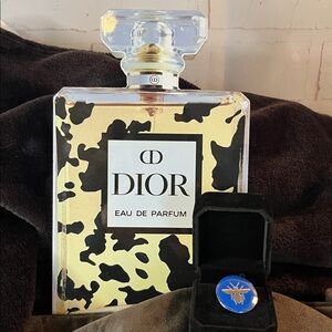 DIOR PARFUMS Bee PIN 1” Brand New SILVER TONE